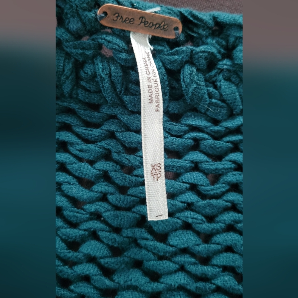 Free People Teal On The Fringe Crop Top Knit Sweater, Boho, Cottagecore, Size XS - Picture 8 of 9